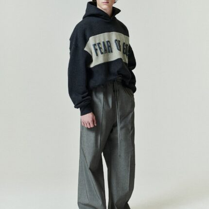 ESSENTIALS Cropped Relaxed Panelled Hoodie